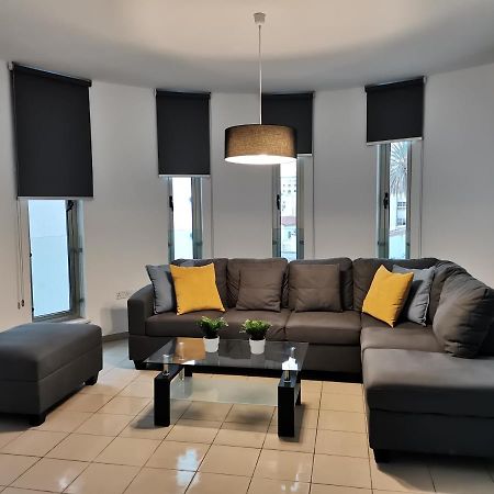 City Flats 308 ลาร์นาคา ภายนอก รูปภาพ
